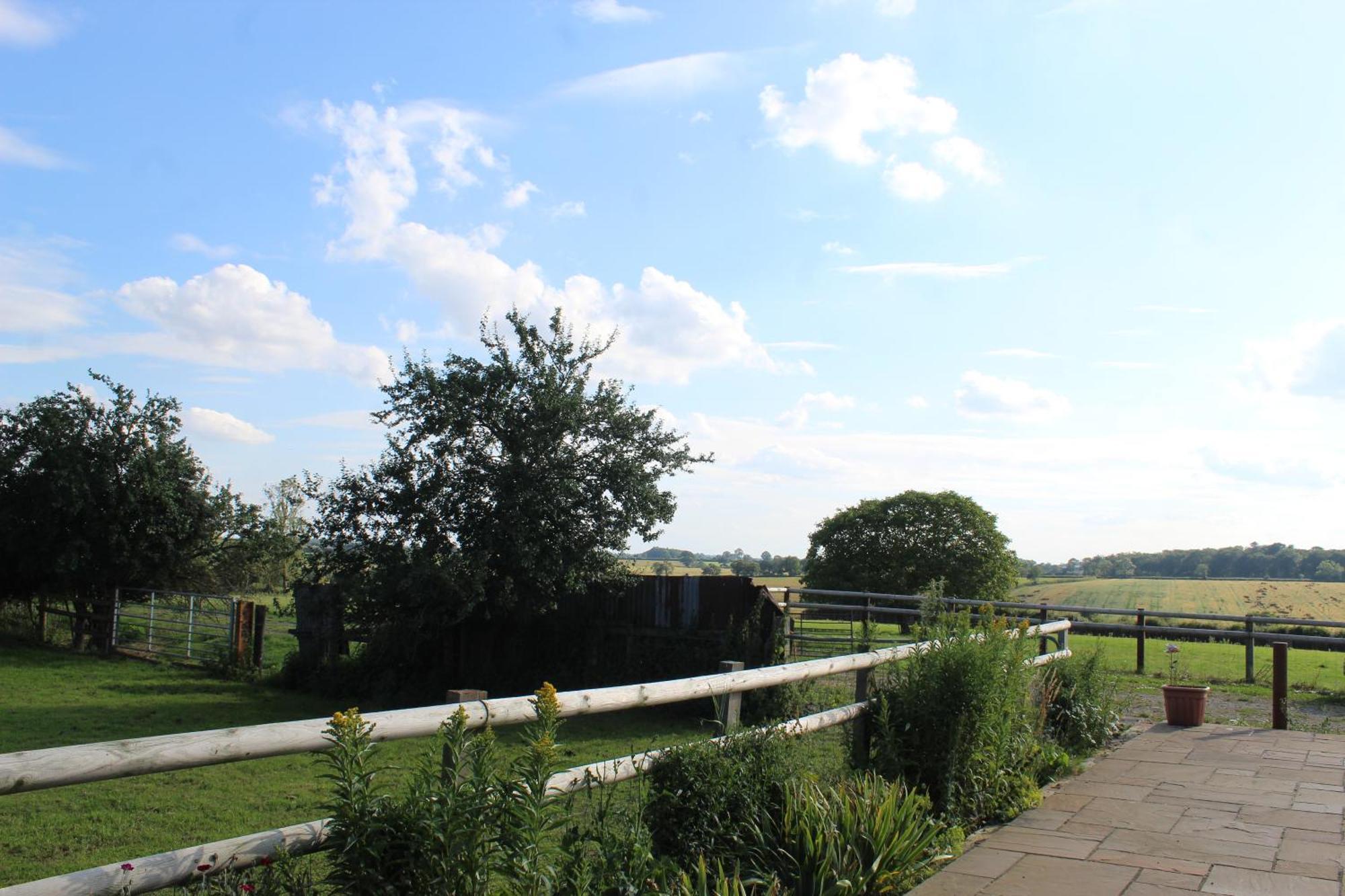 Parkfields Barns Self Catering Accommodation Buckingham Exterior foto