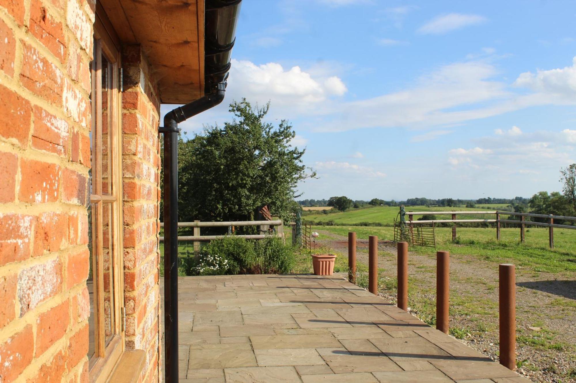 Parkfields Barns Self Catering Accommodation Buckingham Exterior foto